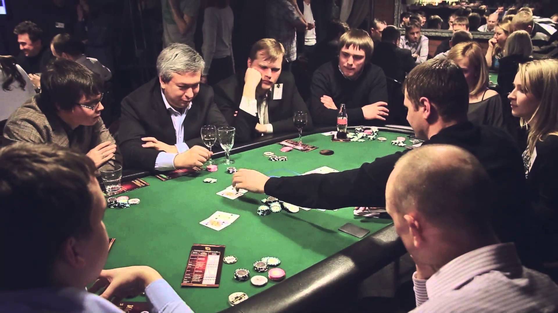Покер онлайн видео турниров на русском языке онлайн казино на деньги где взять